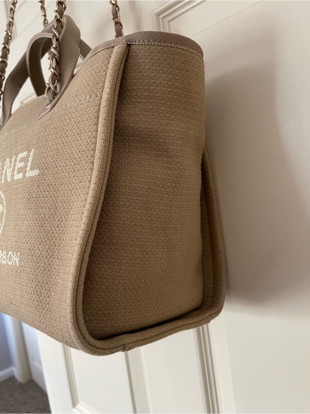 Chanel Deauville Tote - Picture 4 of 11